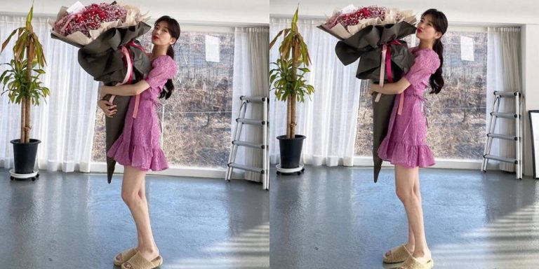 Kirim Buket Bunga ke Artis