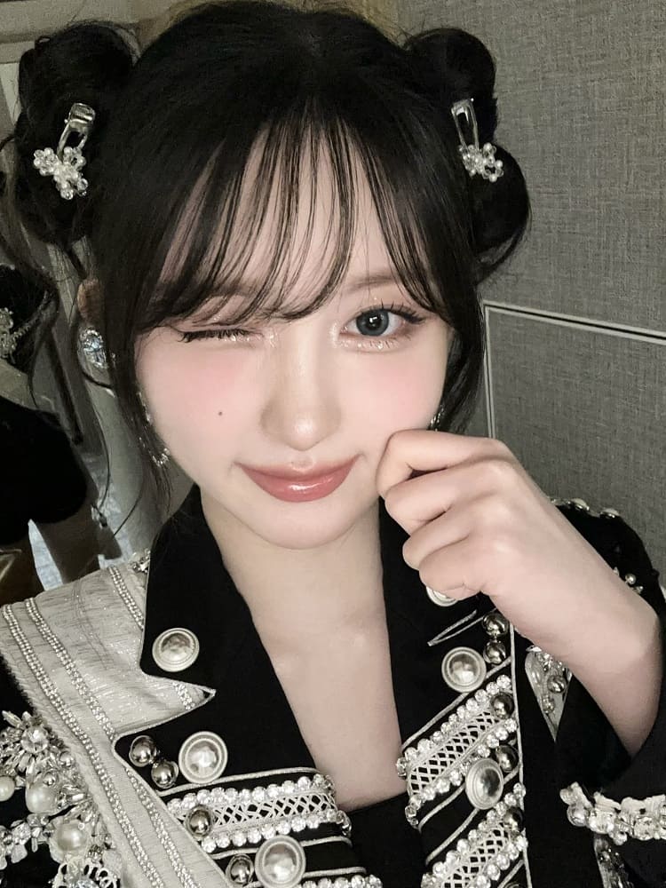 Idol kpop kelahiran 2002 Gaeul IVE