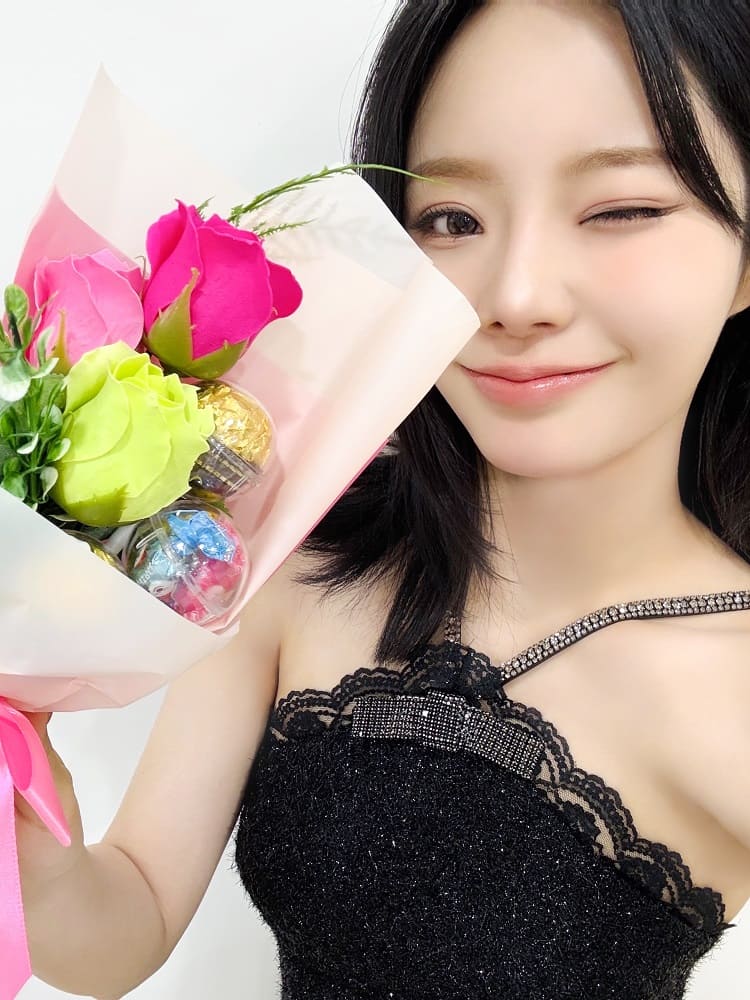 Idol kpop kelahiran 2002 Keena FIFTY FIFTY